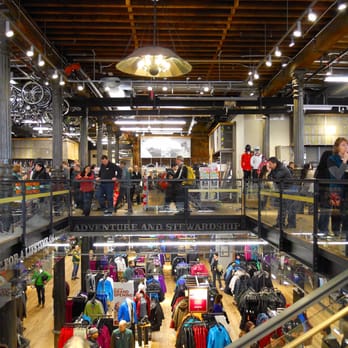 REI - Outdoor Gear Near Me - New York, New York REI - Outdoor Gear Near Me - New York, New York