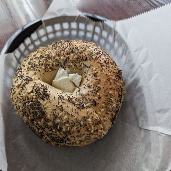 The Posh Bagel - Everything Bagel with cream cheese - Bakeries Near Me - San Francisco, California The Posh Bagel - Everything Bagel with cream cheese - Bakeries Near Me - San Francisco, California