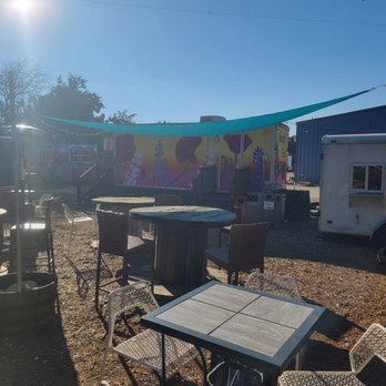 South Fork Fun Food & Brew - Restrooms - Food Trucks Near Me - Georgetown, Texas South Fork Fun Food & Brew - Restrooms - Food Trucks Near Me - Georgetown, Texas