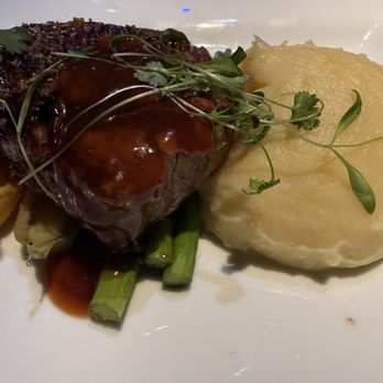 Sharks Underwater Grill - FIlet Mignon - New American Near Me - Orlando, Florida