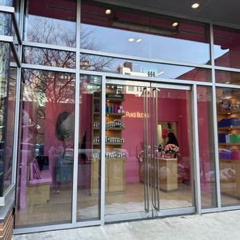 This Place Blows - Blow Dry/Out Services Near Me - New York, New York This Place Blows - Blow Dry/Out Services Near Me - New York, New York