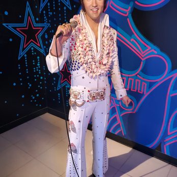 Madame Tussauds - Elvis "The King" Presley pre-bloated version - Museums Near Me - Orlando, Florida Madame Tussauds - Elvis "The King" Presley pre-bloated version - Museums Near Me - Orlando, Florida