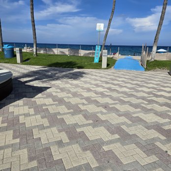 Deerfield Beach - Beaches Near Me - Deerfield Beach, Florida