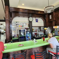 Homeslice Pizza Co - Bar view
