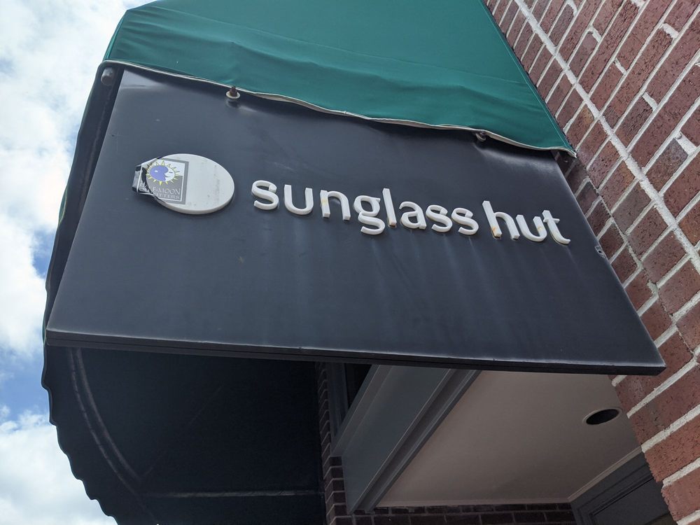SUNGLASS HUT 73 S Market St, Charleston, South Carolina Sunglasses
