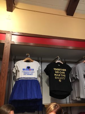 Star Wars™ Trading Post by null