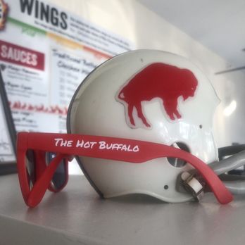 The Hot Buffalo - Inside the restaurant - New American Near Me - Supply, North Carolina