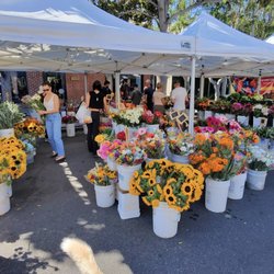 Melrose Place Farmer's Market - Flowers