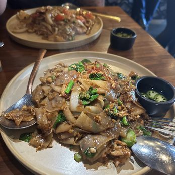 Hanuman Thai Eatery - Pad see ew - Thai Near Me - Costa Mesa, California Hanuman Thai Eatery - Pad see ew - Thai Near Me - Costa Mesa, California
