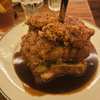 Maison Pickle - Fried Chicken N Toast - Cocktail Bars Near Me - New York, New York