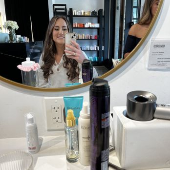 AP Luxe Salon - Shayna on hair and makeup - Hair Salons Near Me - Mill Valley, California AP Luxe Salon - Shayna on hair and makeup - Hair Salons Near Me - Mill Valley, California