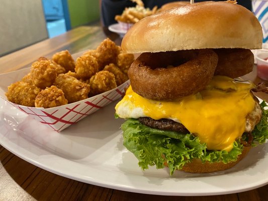 206 Burger Co. ( Lower Queen Ann ) by null