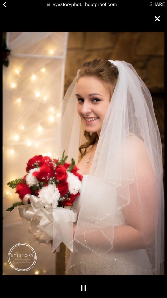Anne's Bridal & Tux Logo