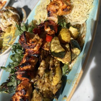 Darna Mediterranean Eatery - Saffron Chicken Kebob - Mediterranean Near Me - Plano, Texas Darna Mediterranean Eatery - Saffron Chicken Kebob - Mediterranean Near Me - Plano, Texas