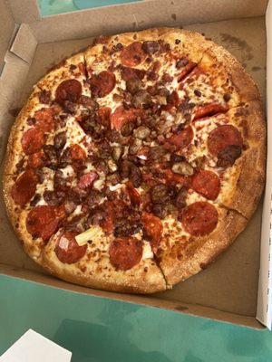 Little Caesars Pizza by null