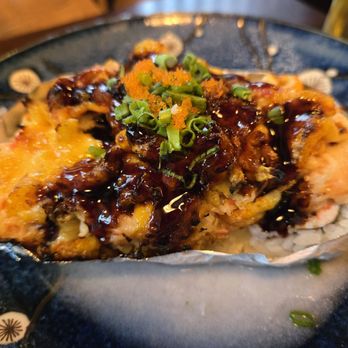 Kimu Sushi - Baked Lobster Roll - Sushi Bars Near Me - Long Beach, California Kimu Sushi - Baked Lobster Roll - Sushi Bars Near Me - Long Beach, California