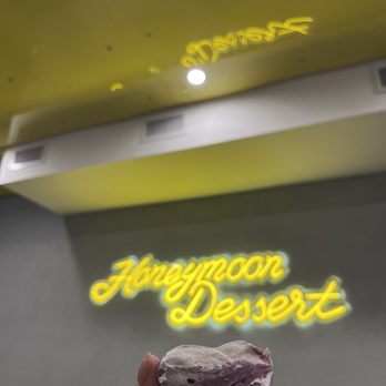 Honeymoon Dessert - Ube pillow - Desserts Near Me - Toronto, Ontario Honeymoon Dessert - Ube pillow - Desserts Near Me - Toronto, Ontario