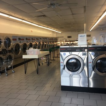 Betty's Laundry - Inside view - Laundry Services Near Me - Joplin, Missouri