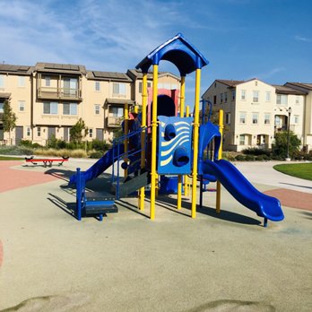 Mel Vincent Park - Parks Near Me - Camarillo, California