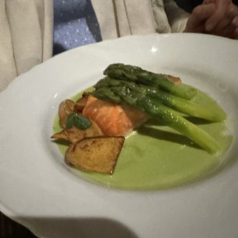 Perle Restaurant - My spouse had the salmon, and she kept raving about it and the Morrell sauce. - New American Near Me - Pasadena, California Perle Restaurant - My spouse had the salmon, and she kept raving about it and the Morrell sauce. - New American Near Me - Pasadena, California