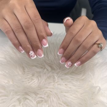 A Nails & Spa - Nail Salons Near Me - Apopka, Florida