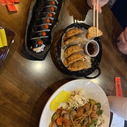 Izzi Korean Kitchen
