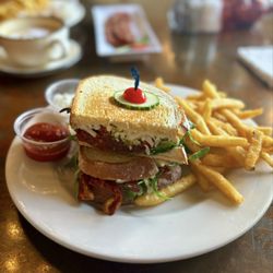 Pistachio Cafe - Caprese Panini