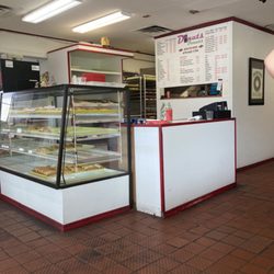 Donuts Donuts - Inside
