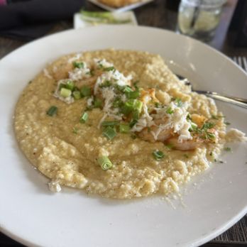Virgil's Gullah Kitchen & Bar - SKRIMP N' GRITS WIT' CRAB - Southern Near Me - Atlanta, Georgia Virgil's Gullah Kitchen & Bar - SKRIMP N' GRITS WIT' CRAB - Southern Near Me - Atlanta, Georgia