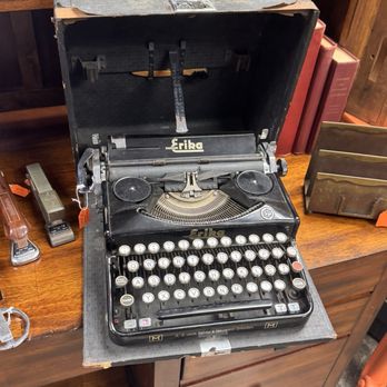 The Coop de Ville - An Eriba typewriter - Used, Vintage & Consignment Near Me - Medford, Oregon