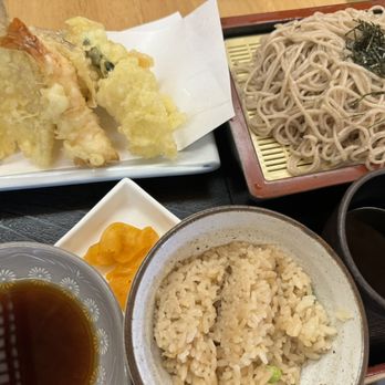 I-NABA - Tempura Set B, cold soba. - Japanese Near Me - Honolulu, Hawaii I-NABA - Tempura Set B, cold soba. - Japanese Near Me - Honolulu, Hawaii