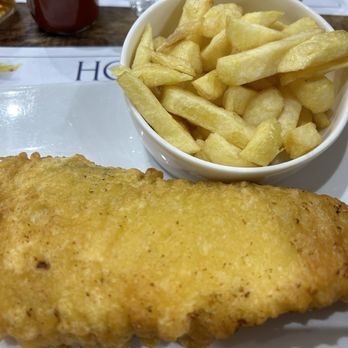 Hobson's Fish & Chips - British Near Me - London, XGL
