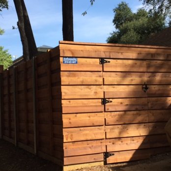 Ambassador Fence - Wood Fence with Gate - Fences & Gates Near Me - Dallas, Texas Ambassador Fence - Wood Fence with Gate - Fences & Gates Near Me - Dallas, Texas