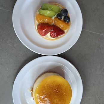 Little Provence Cafe - Crme Brle Cheesecake and fruit tart - Breakfast & Brunch Near Me - Arcadia, California Little Provence Cafe - Crme Brle Cheesecake and fruit tart - Breakfast & Brunch Near Me - Arcadia, California