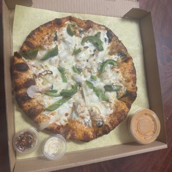 Thai Curry Pizza - Thai Curry Pizza with Chicken - Large - Pizza Near Me - Long Beach, California