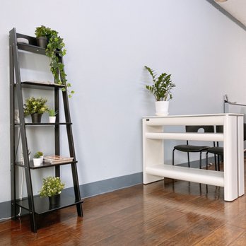 Vy's Nails - Drying station - Nail Salons Near Me - San Leandro, California Vy's Nails - Drying station - Nail Salons Near Me - San Leandro, California