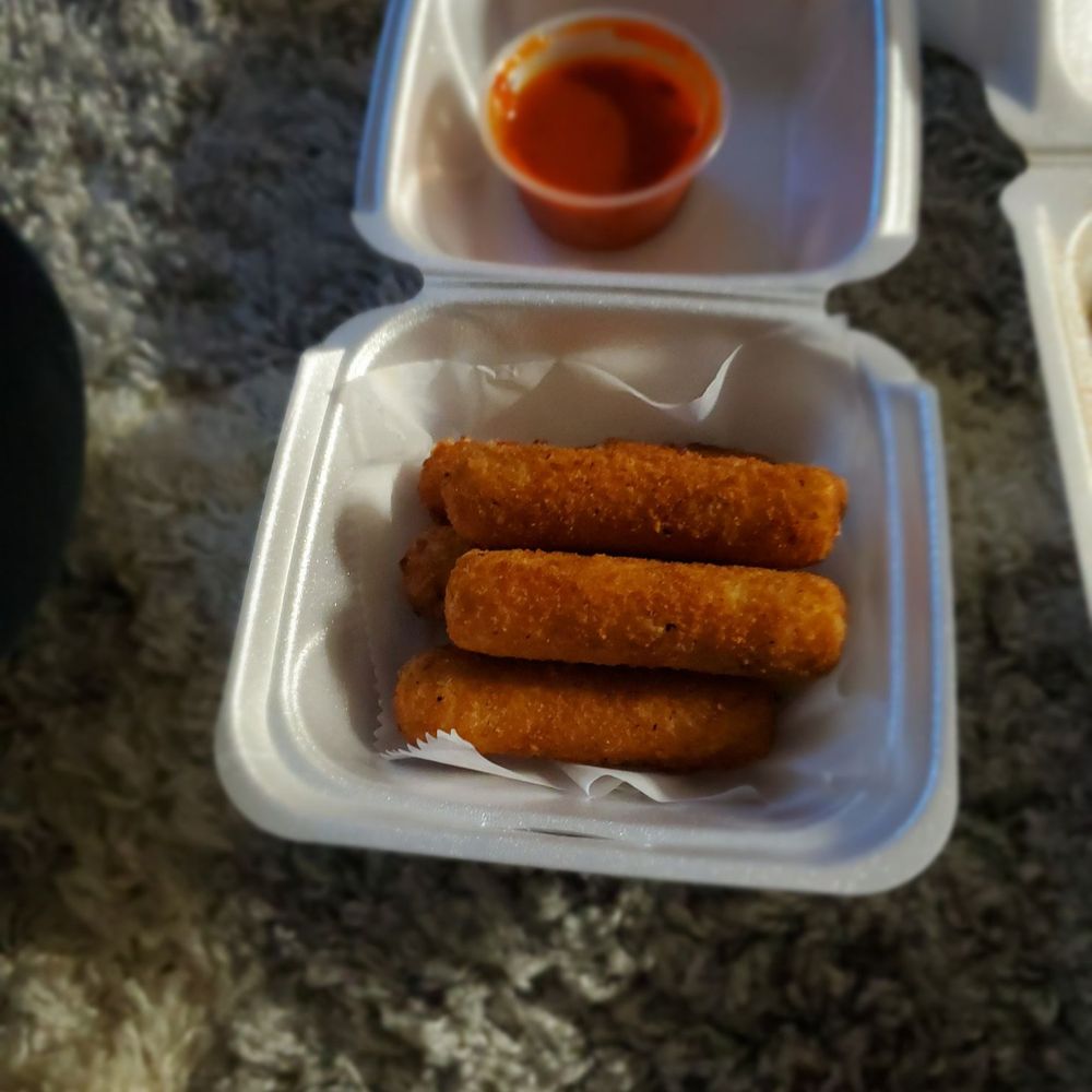 BQ Wings - Mozzarella sticks - Chicken Wings Near Me - Duluth, Georgia