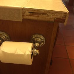 Taos Creek Cabins - A piece of tile missing...