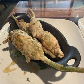 Piero's PizzaVino - Fried zucchini blossoms - Italian Near Me - Palm Desert, California