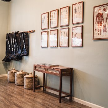 RĒVIVE Stretch & Recover Performance - Physical Therapy Near Me - Burbank, California RĒVIVE Stretch & Recover Performance - Physical Therapy Near Me - Burbank, California
