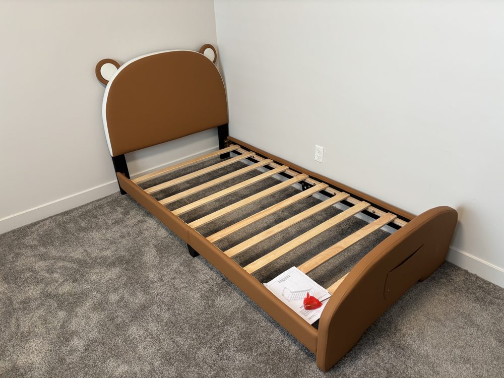 Furniture That Fits & Junk That Doesn’t - veterans service organization in Stansbury Park, UT