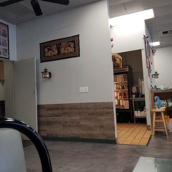 Thai House - a view of the dining area - Thai Near Me - Modesto, California Thai House - a view of the dining area - Thai Near Me - Modesto, California