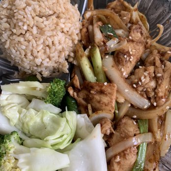 Holly's Mandarin - Mongolian chicken lunch special - Chinese Near Me - Oakland, California Holly's Mandarin - Mongolian chicken lunch special - Chinese Near Me - Oakland, California