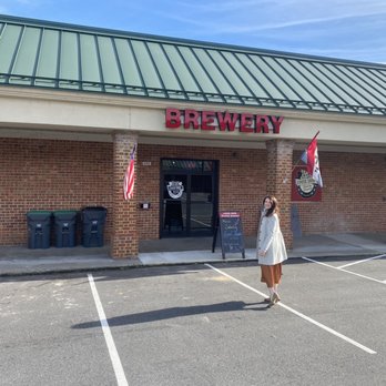 Loose Shoe Brewing Company - Pubs Near Me - Amherst, Virginia Loose Shoe Brewing Company - Pubs Near Me - Amherst, Virginia