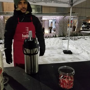 Barbara Ann Scott Ice Trail - Free coffee and chocolate - Skating Rinks Near Me - Toronto, Ontario