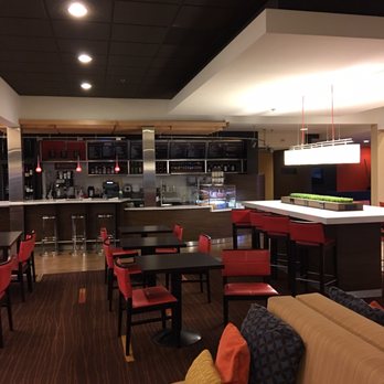 Courtyard by Marriott Pittsburgh Airport - Lobby - Hotels Near Me - Coraopolis, Pennsylvania Courtyard by Marriott Pittsburgh Airport - Lobby - Hotels Near Me - Coraopolis, Pennsylvania