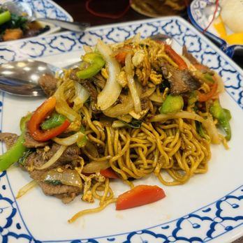 Lao Esan Kitchen - Drunken chow mein noodles (a bit sweet) - Thai Near Me - Lake Elsinore, California Lao Esan Kitchen - Drunken chow mein noodles (a bit sweet) - Thai Near Me - Lake Elsinore, California
