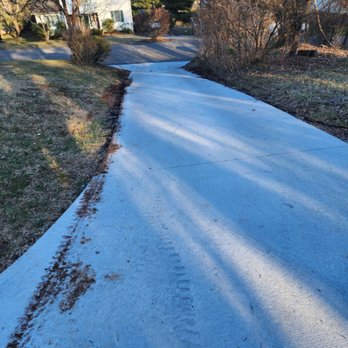 Hewlett Concrete & Construction Services - a paved driveway - Masonry/Concrete Near Me Hewlett Concrete & Construction Services - a paved driveway - Masonry/Concrete Near Me