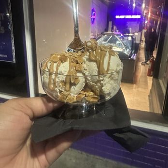 Flavoures - Ice cream - Desserts Near Me - Greensboro, North Carolina Flavoures - Ice cream - Desserts Near Me - Greensboro, North Carolina