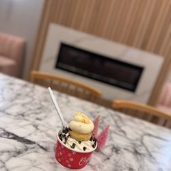 Lancaster Cupcake - Cupcake Split - Build Your Own Flavors - cranberry orange with vanilla ice cream and chocolate shavings